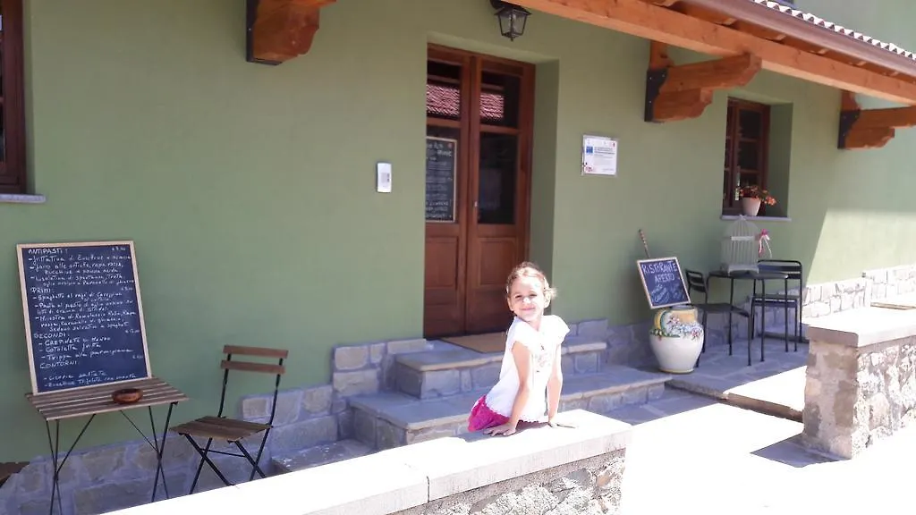 فندق Rifugio Alpi Apuane Careggine بيت ضيافة