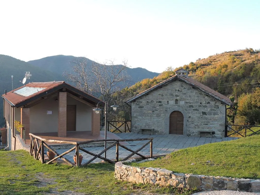 فندق Rifugio Alpi Apuane Careggine بيت ضيافة